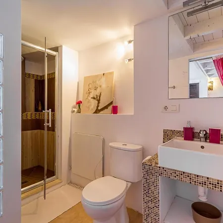 Вилла For Rent In Эстепона