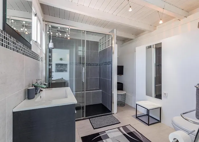 For Rent In Villa Estepona