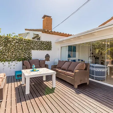 Villa For Rent In